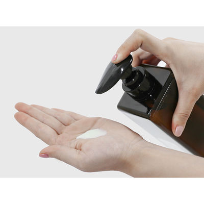 Kolorystyczna pompa PET/PP z białą nitką kalibru 32